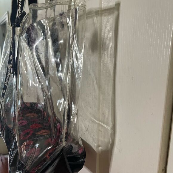 Betsey Johnson Transparent clear plastic XLTote with Black trim Accents - Picture 4 of 13